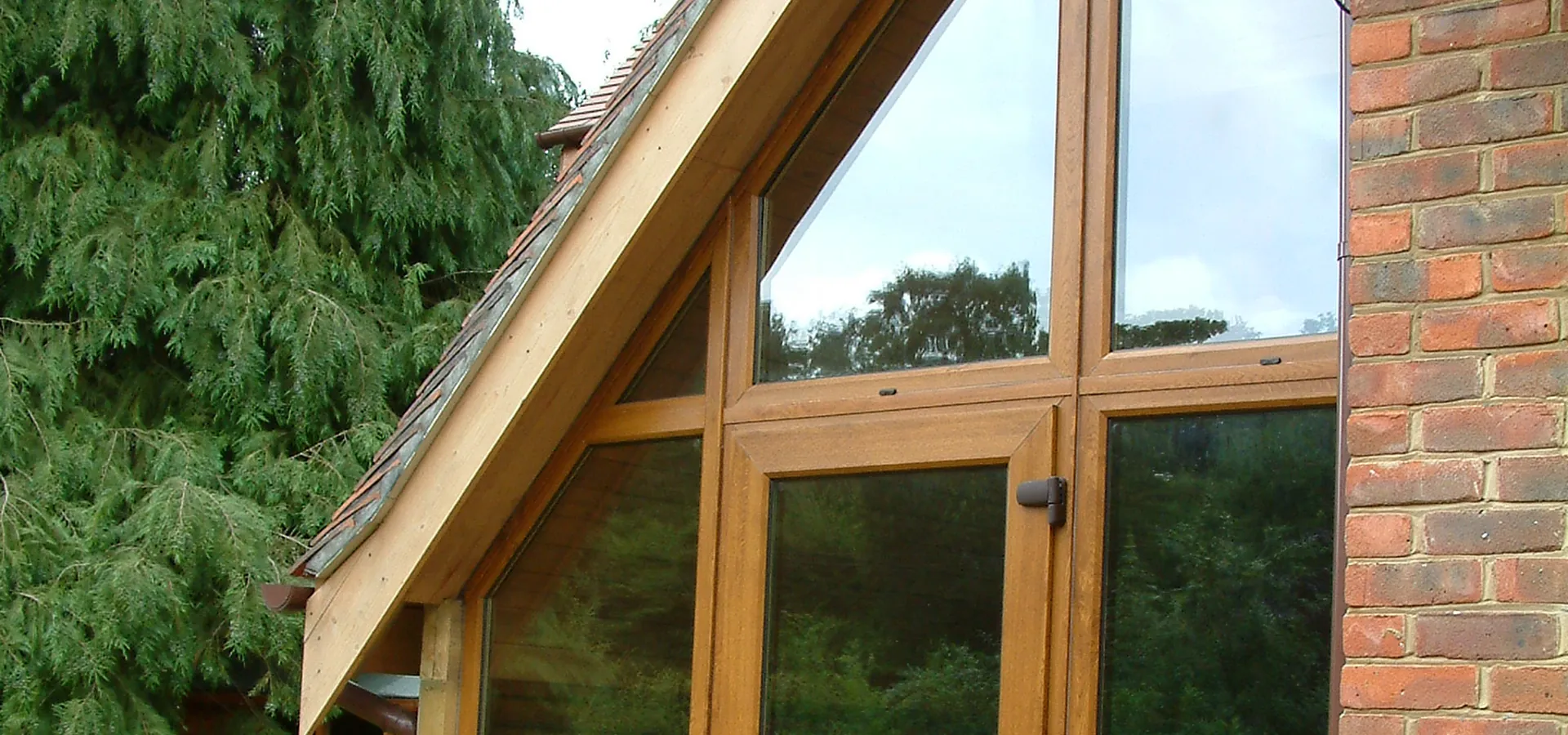 Bow Windows Friern Barnet